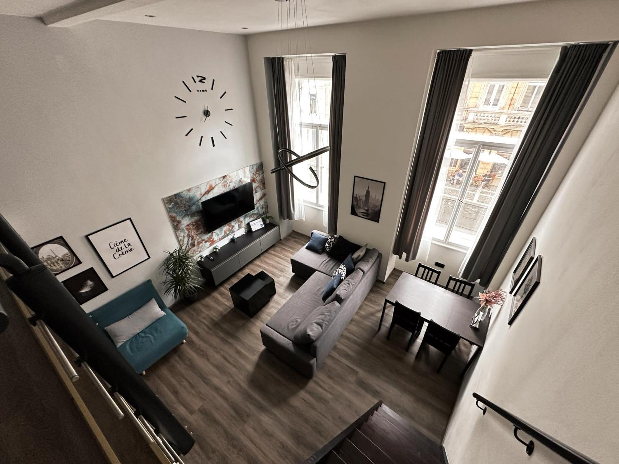 Contemporary Jindrisska Apartment Прага Экстерьер фото